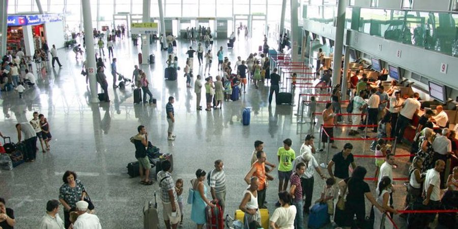 Kaos me fluturimet ajrore në mbarë botën, Airbus tërheq 6000 avionë A320